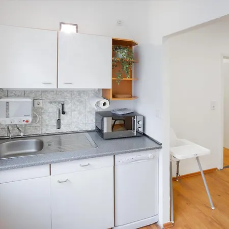 Ruhrapartments - Fuer 5 - Naehe A40 - Fastwifi - Perfekt Fuer Familien Und Geschaeftsreisen *