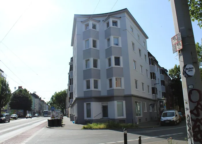 Ruhrapartments - Fuer 5 - Naehe A40 - Fastwifi - Perfekt Fuer Familien Und Geschaeftsreisen Lägenhet *