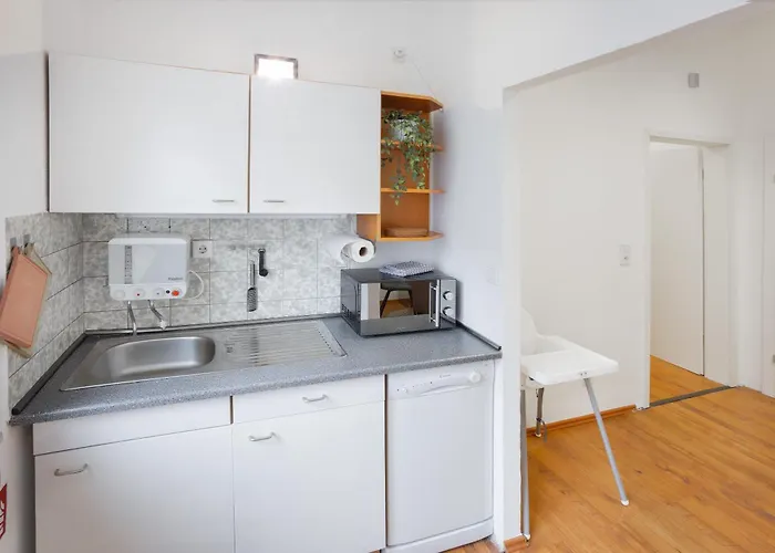 Ruhrapartments - Fuer 5 - Naehe A40 - Fastwifi - Perfekt Fuer Familien Und Geschaeftsreisen *